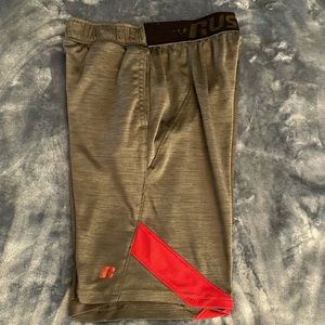 RUSSELL Dri-Power 360 / Basketball Shorts / Boys L (10-12)